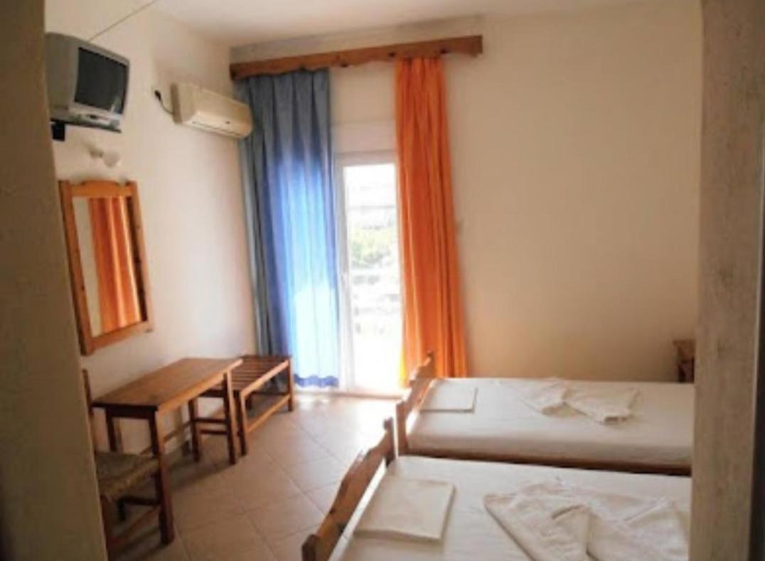 فندق Julieta'S House باتيتيري الغرفة الصورة